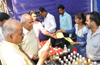 Honey, organic mela attracts crowds like bees